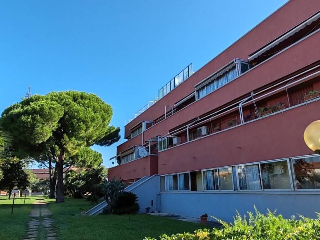appartamento in vendita a Livorno in zona Ospedale