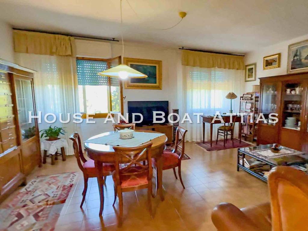 appartamento in vendita a Livorno in zona La Leccia