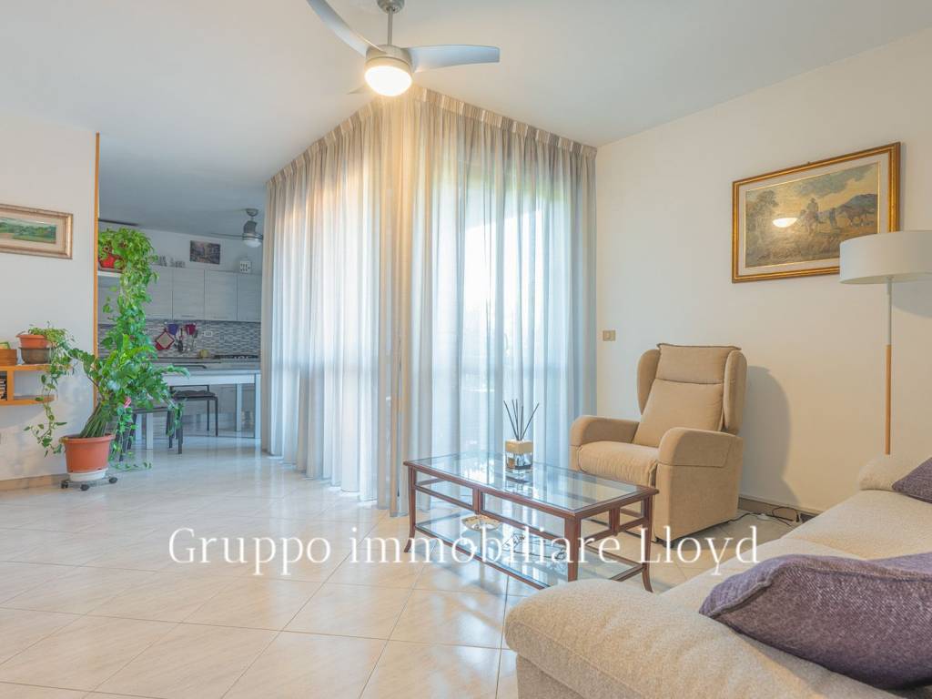 appartamento in vendita a Livorno in zona Limoncino