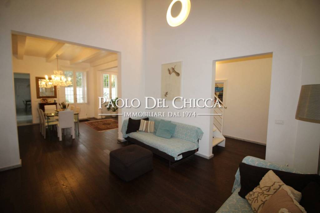 casa indipendente in vendita a Livorno in zona Ardenza