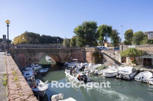 appartamento in vendita a Livorno in zona Stazione