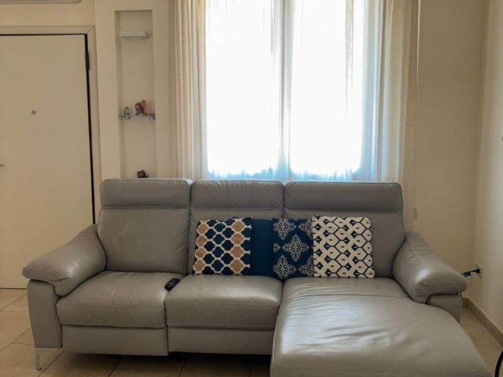 casa indipendente in vendita a Livorno in zona La Leccia
