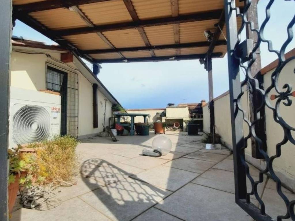 casa indipendente in vendita a Livorno in zona Stazione