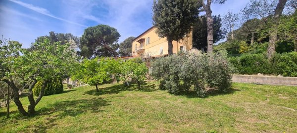 casa semindipendente in vendita a Livorno in zona Stillo