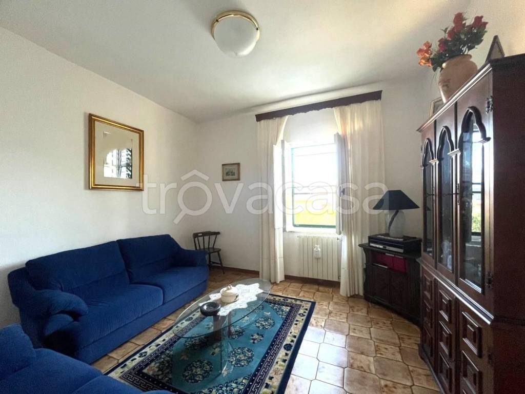 appartamento in vendita a Livorno in zona Montenero