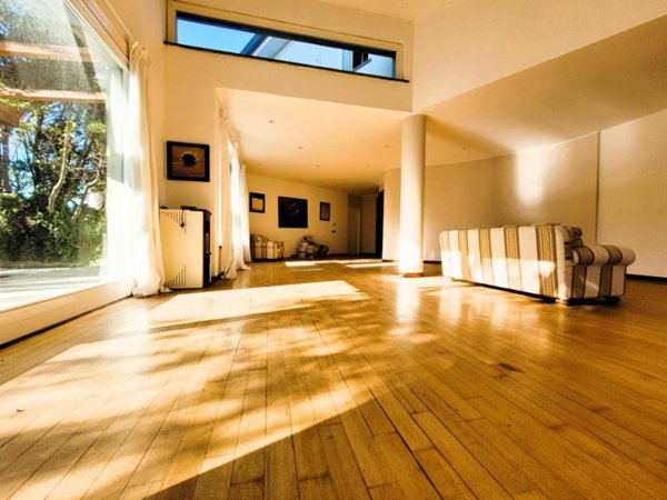 casa indipendente in vendita a Livorno in zona Montenero