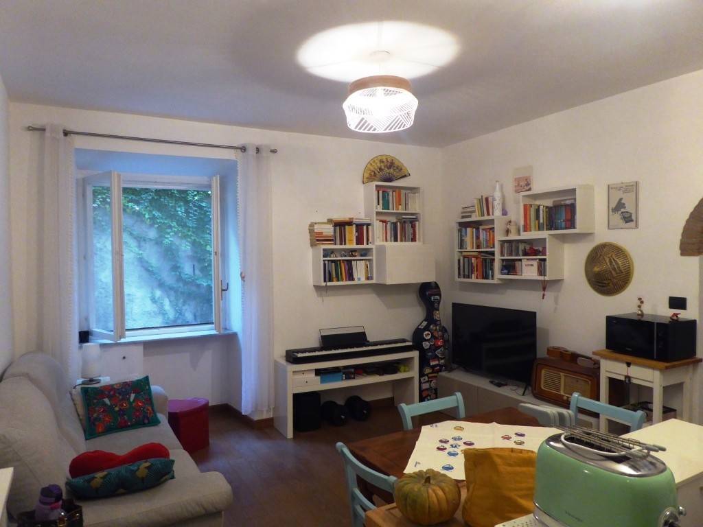 appartamento in vendita a Livorno in zona Stillo