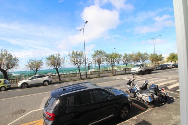 appartamento in vendita a Livorno in zona Lungomare