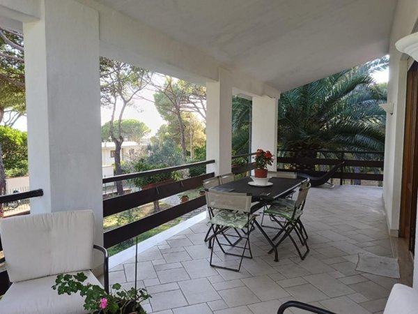 casa indipendente in vendita a Livorno in zona Quercianella