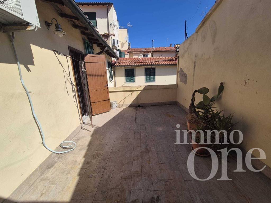 appartamento in vendita a Livorno in zona Stazione