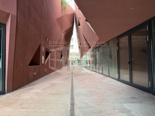 negozio in vendita a Livorno