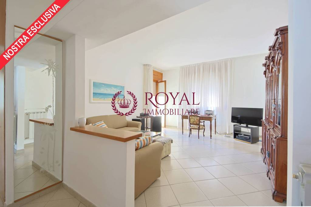 appartamento in vendita a Livorno in zona Ardenza