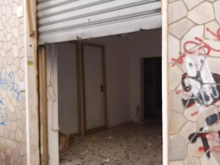 locale di sgombero in vendita a Livorno in zona Centro Città