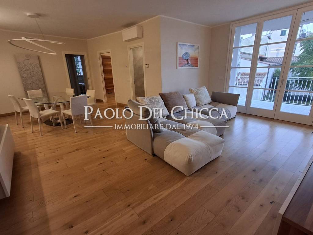 appartamento in vendita a Livorno in zona Ardenza