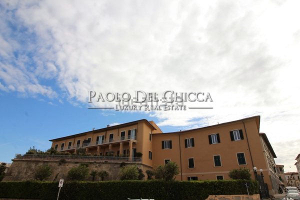 appartamento in vendita a Livorno in zona Antignano