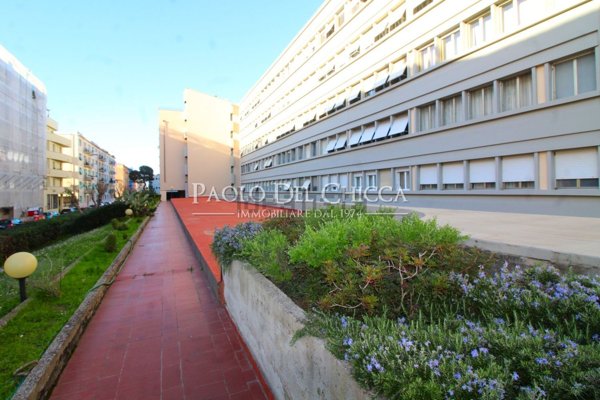 appartamento in vendita a Livorno in zona Lungomare