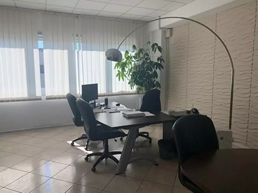 ufficio in vendita a Livorno