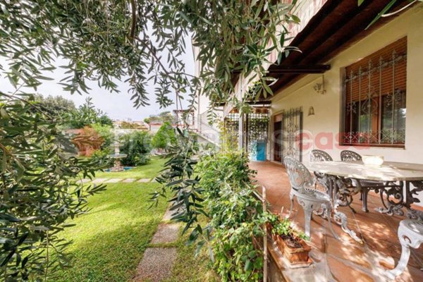 casa indipendente in vendita a Livorno in zona Centro Città