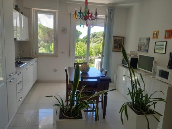 appartamento in vendita a Livorno in zona Antignano