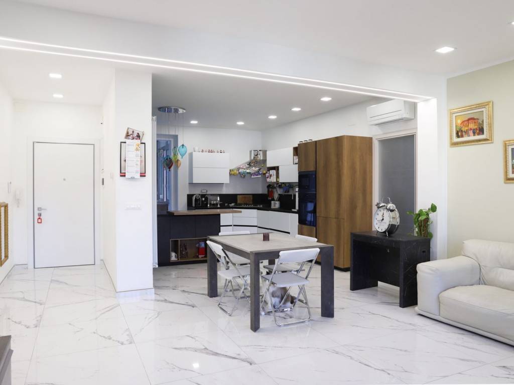 appartamento in vendita a Livorno