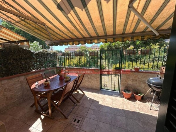 casa indipendente in vendita a Livorno