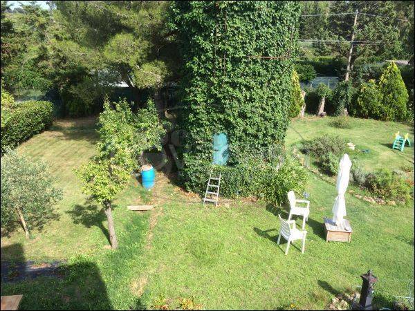 casa indipendente in vendita a Livorno in zona Padula