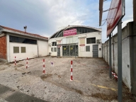 capannone in vendita a Livorno