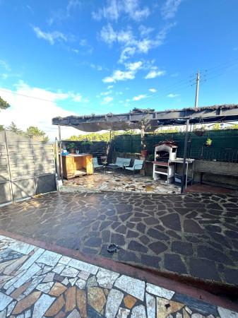 casa indipendente in vendita a Livorno in zona Evangelisti