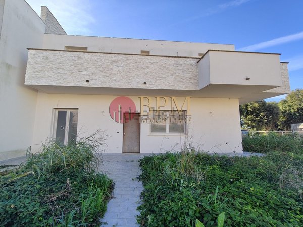 casa indipendente in vendita a Livorno in zona Antignano