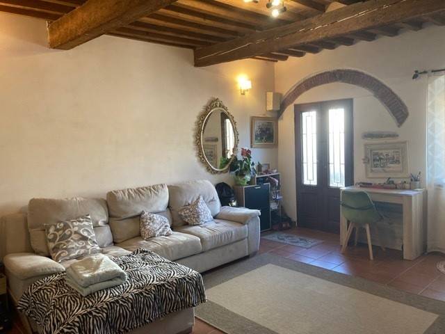 appartamento in vendita a Livorno in zona Montenero