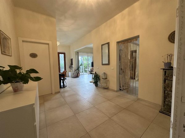 casa indipendente in vendita a Livorno in zona Quercianella