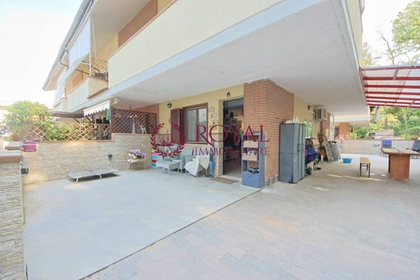 casa indipendente in vendita a Livorno