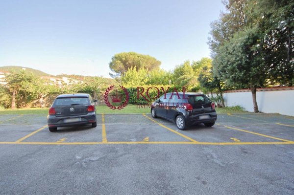 appartamento in vendita a Livorno in zona Antignano