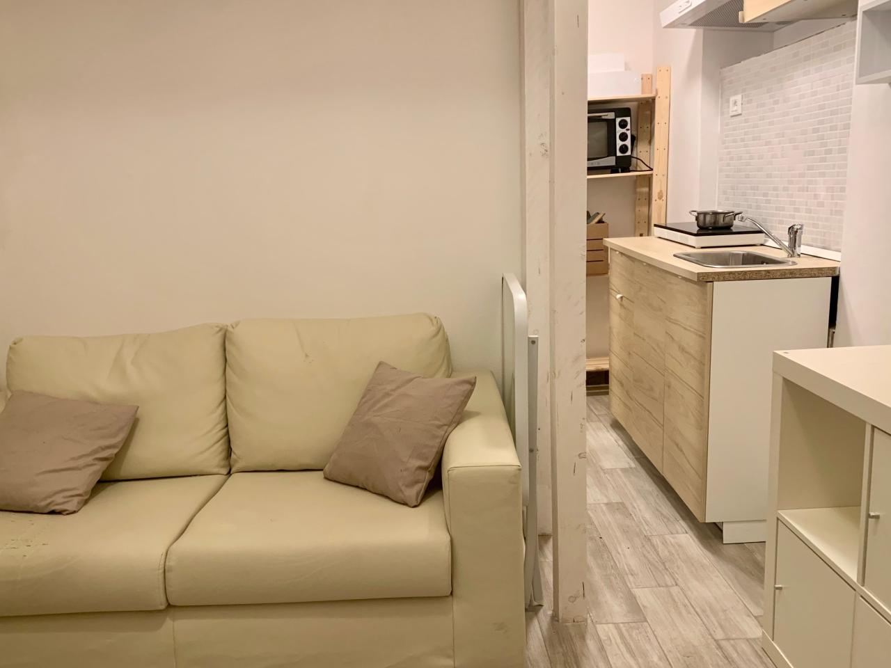 locale di sgombero in vendita a Livorno