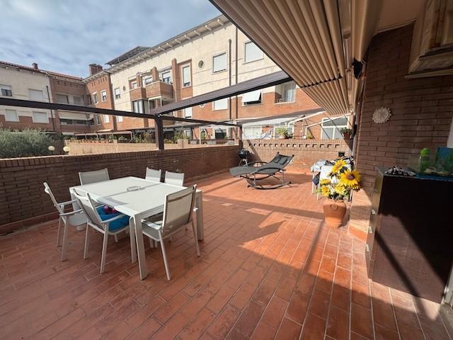 appartamento in vendita a Livorno in zona Limoncino