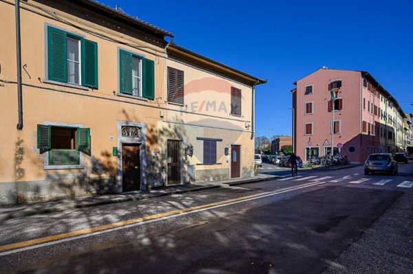 appartamento in vendita a Livorno in zona Stazione