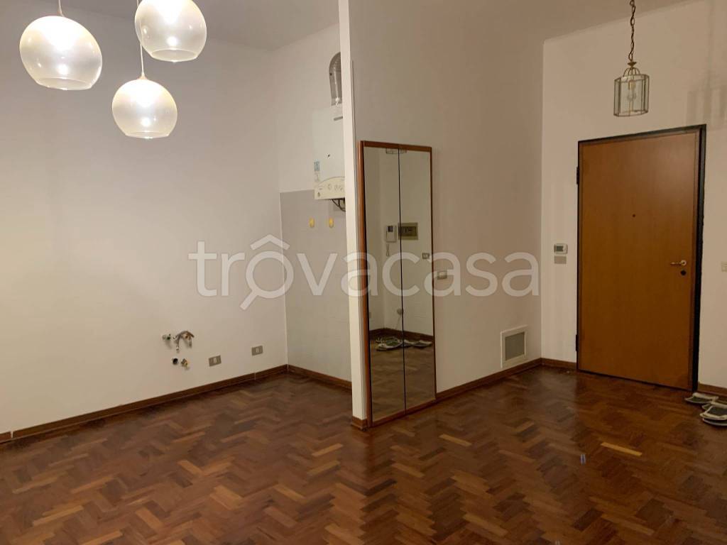 appartamento in vendita a Livorno in zona Ospedale