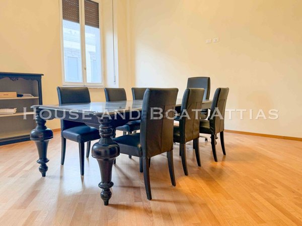 ufficio in vendita a Livorno in zona Centro Città