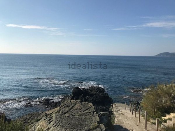 appartamento in vendita a Livorno in zona Quercianella