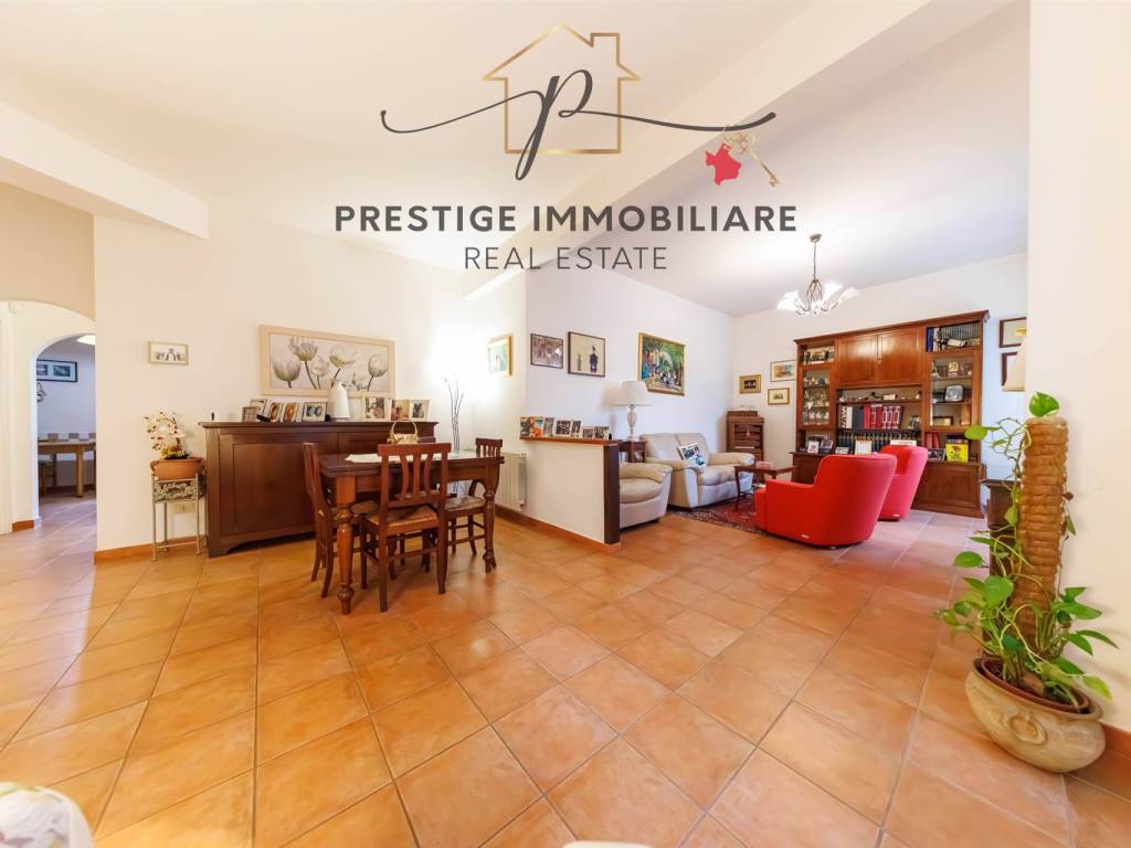 appartamento in vendita a Livorno in zona Ardenza