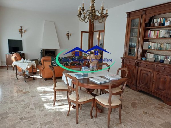 casa indipendente in vendita a Livorno in zona Ardenza