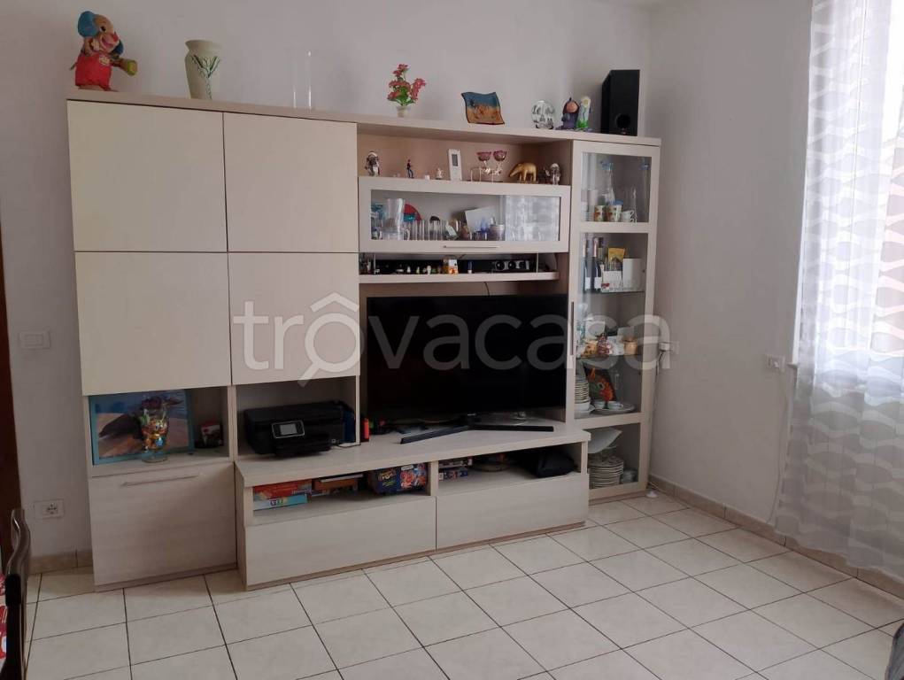 appartamento in vendita a Livorno in zona Limoncino