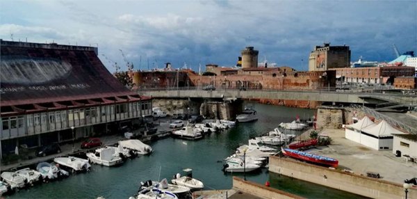 appartamento in vendita a Livorno