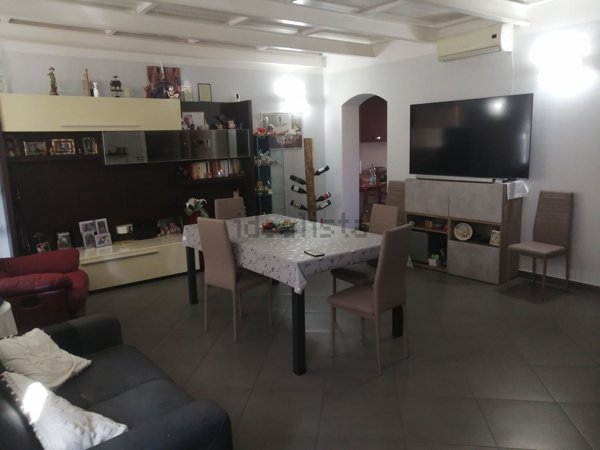 casa indipendente in vendita a Livorno