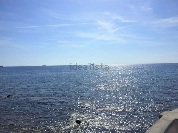 appartamento in vendita a Livorno in zona Antignano