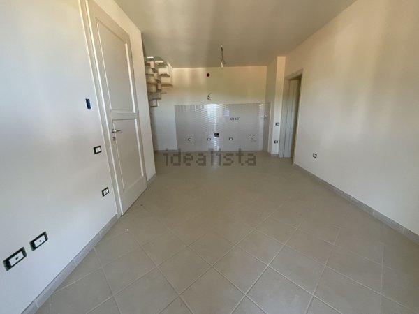 appartamento in vendita a Livorno in zona Poggio