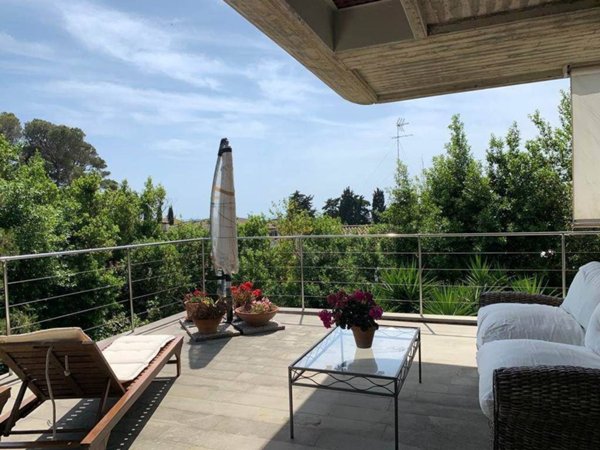 casa indipendente in vendita a Livorno in zona Montenero