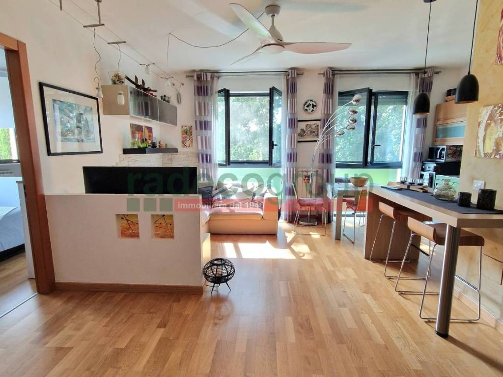 appartamento in vendita a Livorno in zona Collinaia