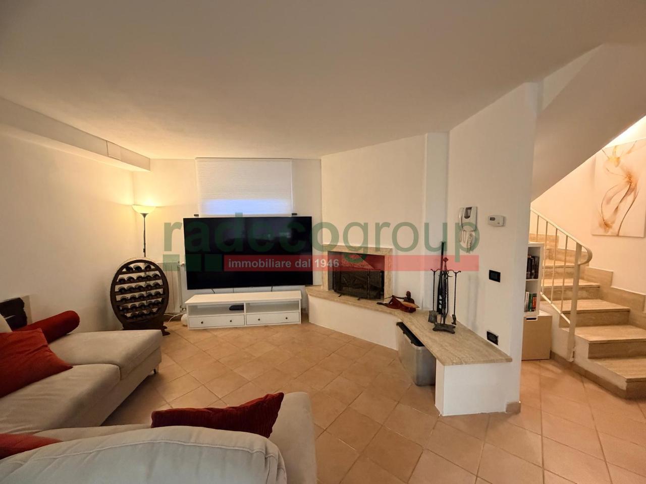 appartamento in vendita a Livorno in zona Antignano