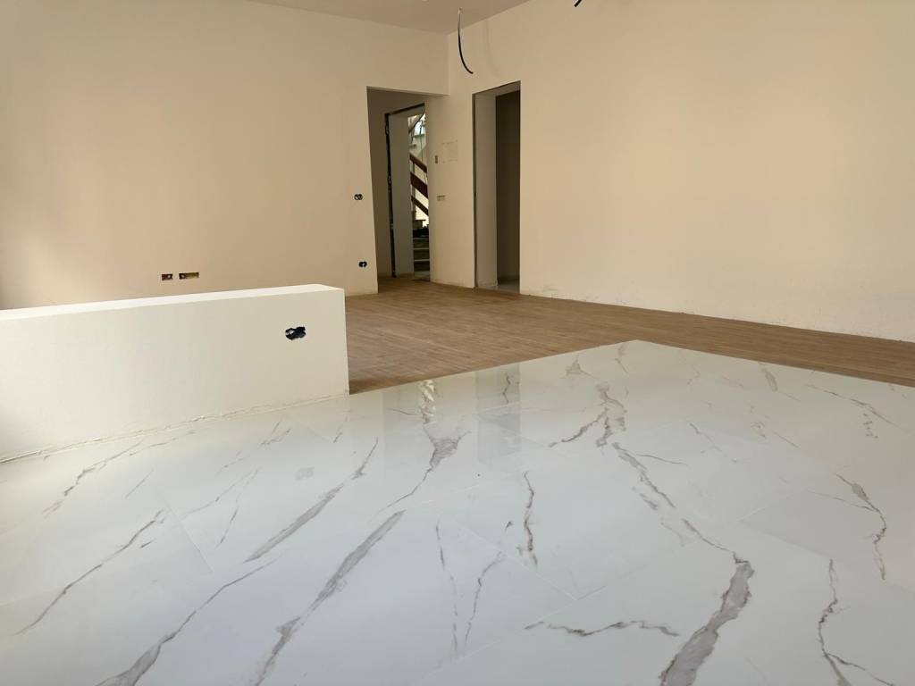 appartamento in vendita a Livorno